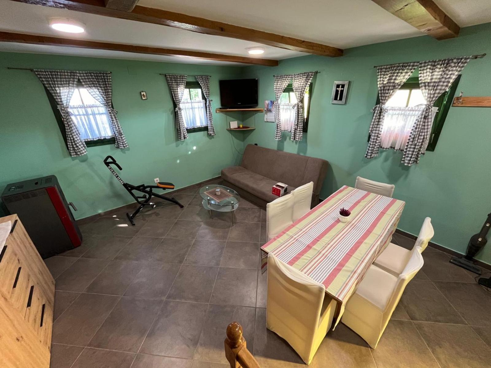 Apartament Wooden House Ante Self Check - In And Check - Out Otočac Zewnętrze zdjęcie
