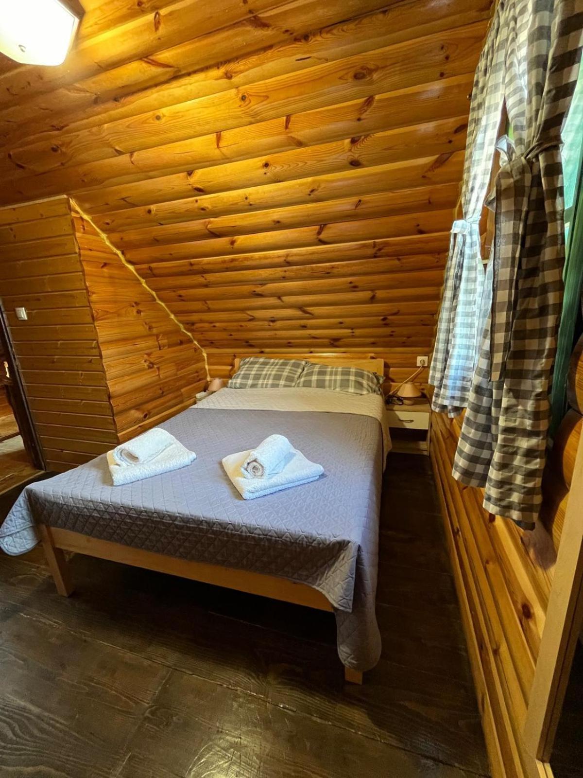 Apartament Wooden House Ante Self Check - In And Check - Out Otočac Zewnętrze zdjęcie