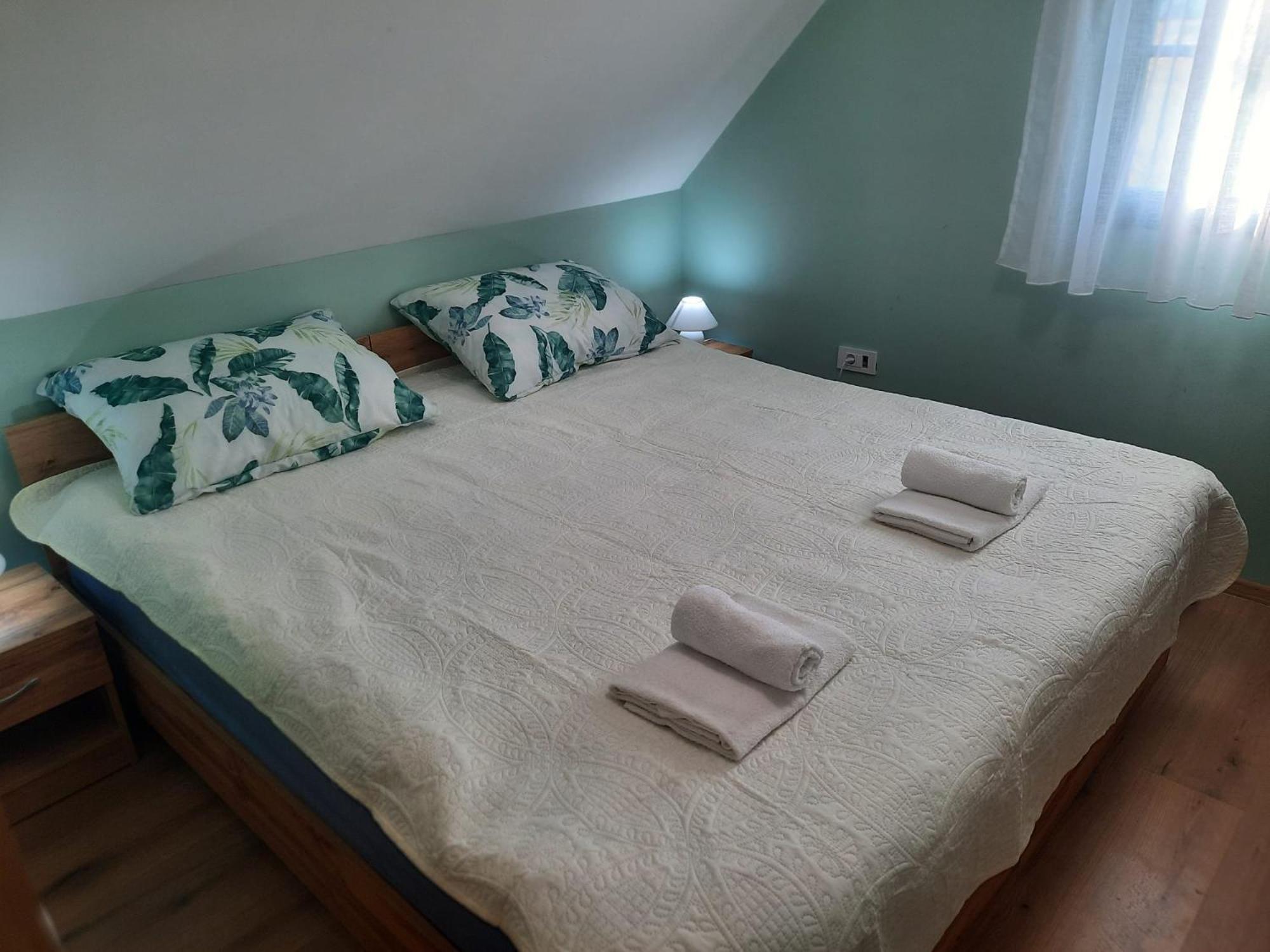 Apartament Wooden House Ante Self Check - In And Check - Out Otočac Zewnętrze zdjęcie